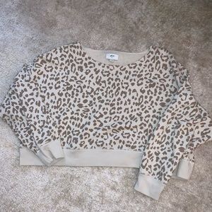 aerie cropped cheetah sweater sz small